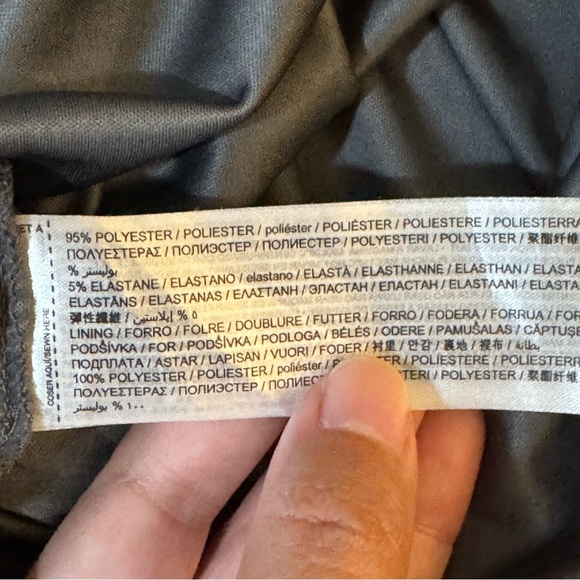 Mango Clauden Snake Print Mesh Dress
#1152 - Picture 8 of 8